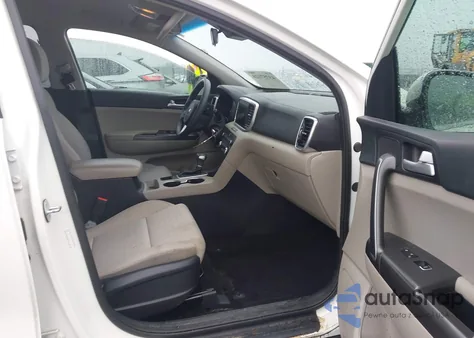 2020 Kia Sportage Lx z USA, uszkodzony, nr VIN KNDPM3AC3L7793495